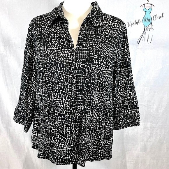 Apt 9 black and white snakeskin button down cotton top size 1X - Picture 1 of 6